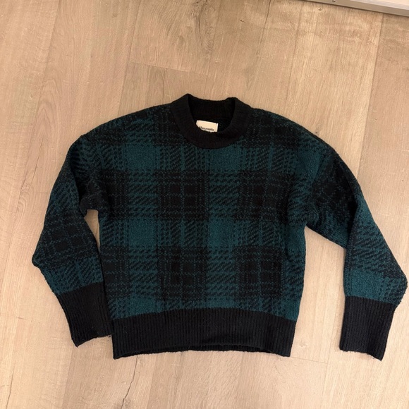 Abercrombie & Fitch Sweaters - Abercrombie & Fitch Dark Green and Black Plaid Crewneck Sweater XS
